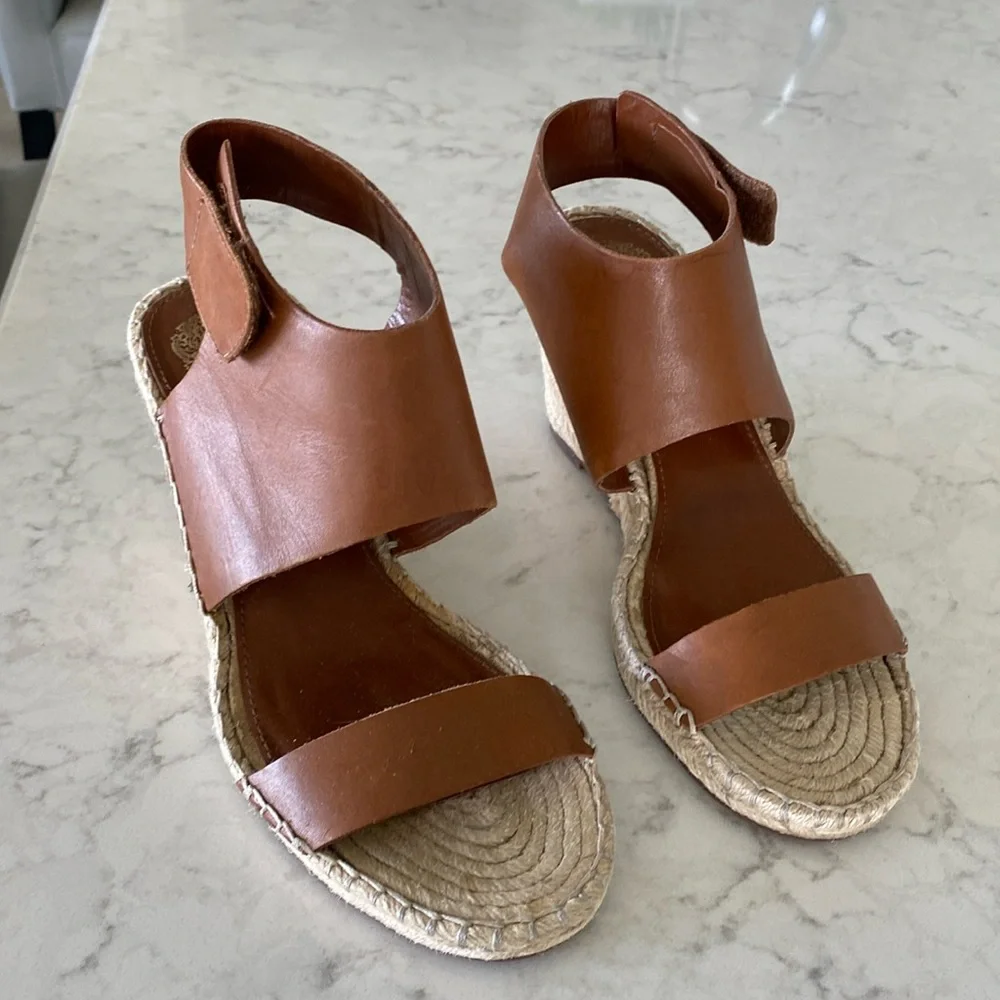 Vince Camuto  Laminda Wedge Espadrilles tan size 9 1/2
